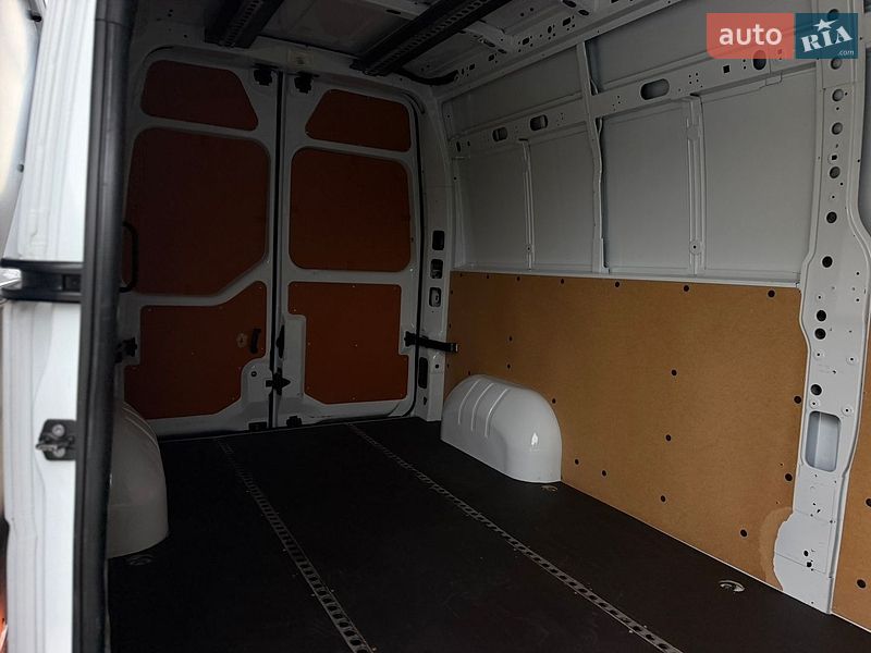 Грузовой фургон Renault Master 2022 в Дубно