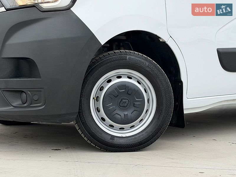 Грузовой фургон Renault Master 2022 в Дубно