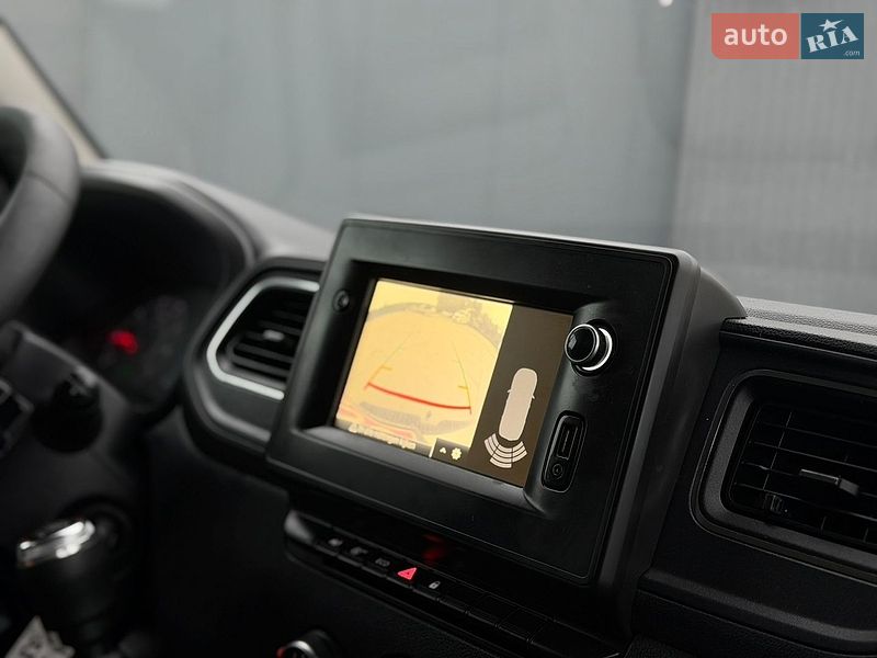 Грузовой фургон Renault Master 2022 в Дубно