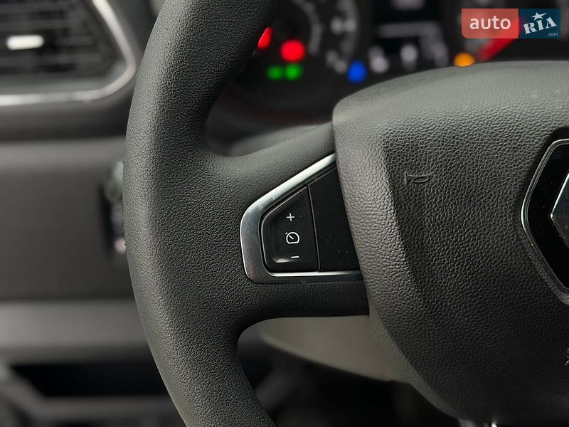 Грузовой фургон Renault Master 2022 в Дубно