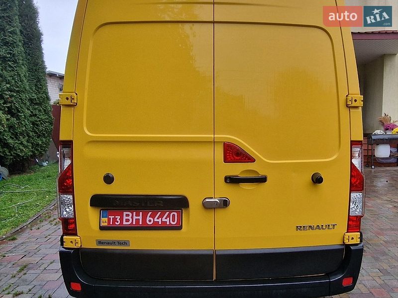 Грузовой фургон Renault Master 2020 в Пустомытах