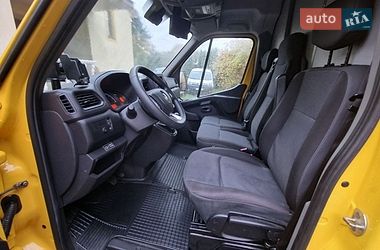 Грузовой фургон Renault Master 2020 в Пустомытах