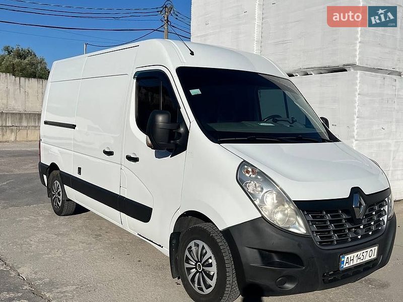 Грузовой фургон Renault Master 2015 в Киеве