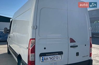 Грузовой фургон Renault Master 2015 в Киеве