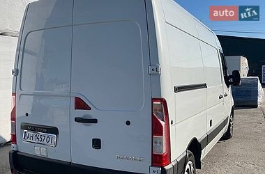 Грузовой фургон Renault Master 2015 в Киеве