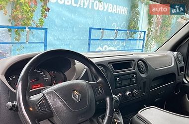 Грузовой фургон Renault Master 2015 в Киеве