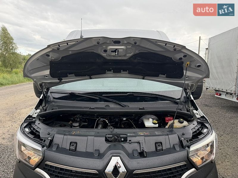 Вантажний фургон Renault Master 2021 в Ковелі