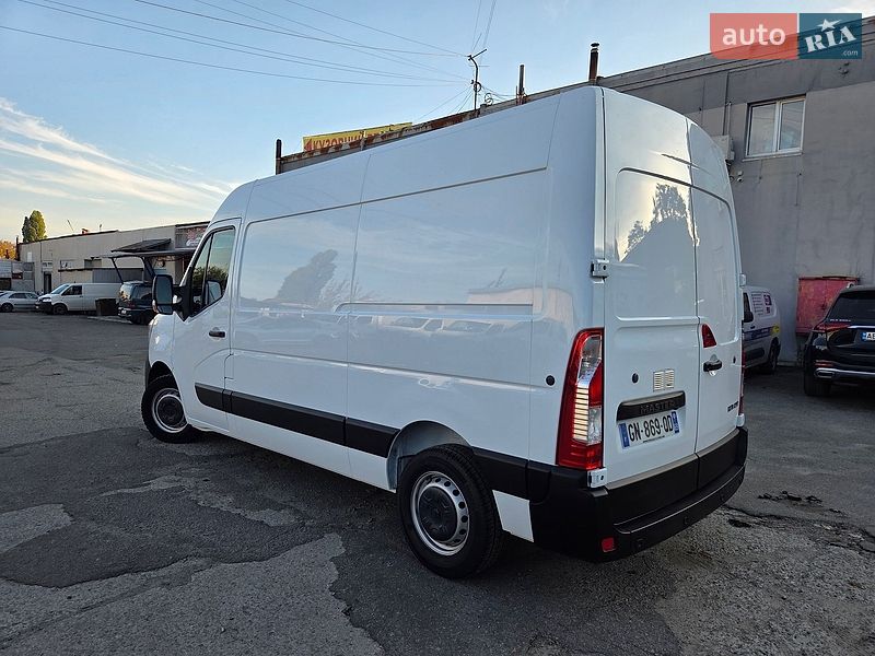Грузовой фургон Renault Master 2023 в Днепре