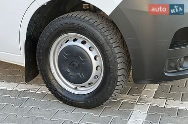 Грузовой фургон Renault Master 2023 в Дубно