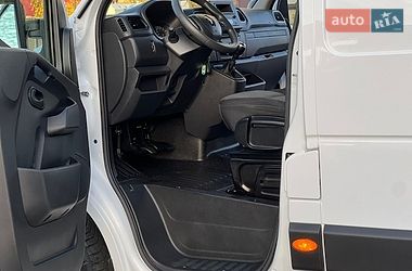 Грузовой фургон Renault Master 2023 в Дубно