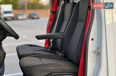 Грузовой фургон Renault Master 2023 в Дубно