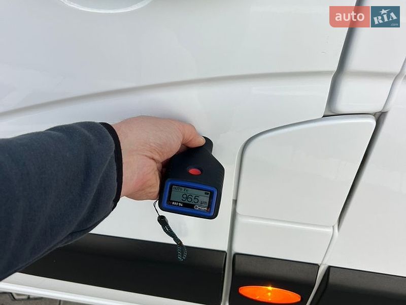 Грузовой фургон Renault Master 2023 в Дубно