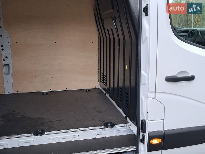 Грузовой фургон Renault Master 2019 в Бердичеве
