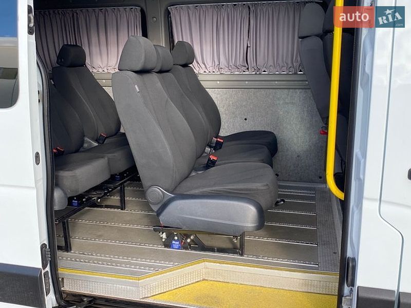 Мінівен Renault Master 2013 в Тернополі