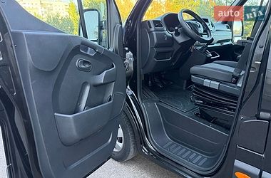 Вантажний фургон Renault Master 2022 в Хмельницькому