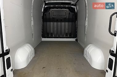 Грузовой фургон Renault Master 2022 в Полтаве