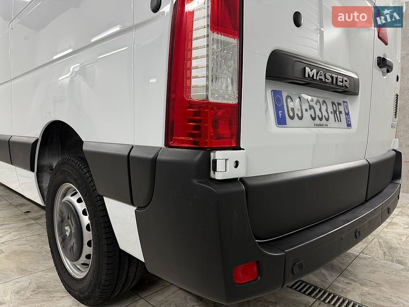Грузовой фургон Renault Master 2022 в Полтаве