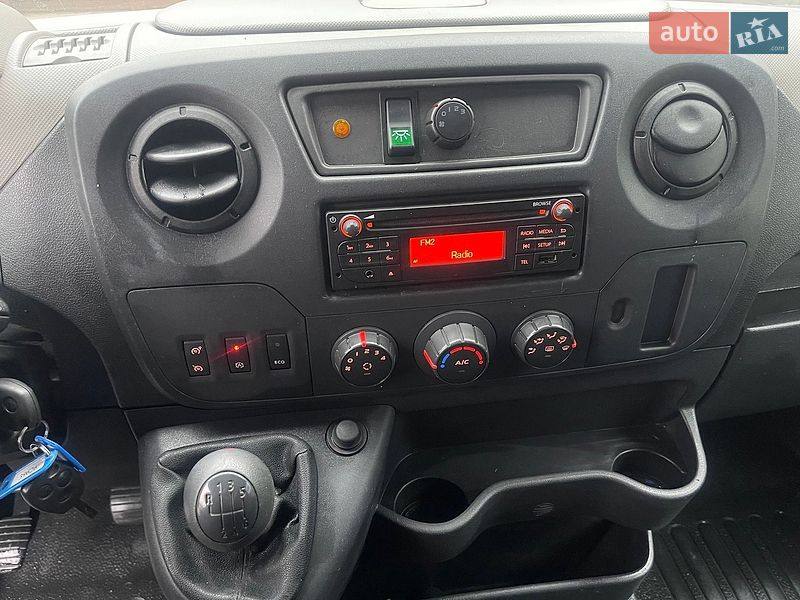 Минивэн Renault Master 2016 в Луцке