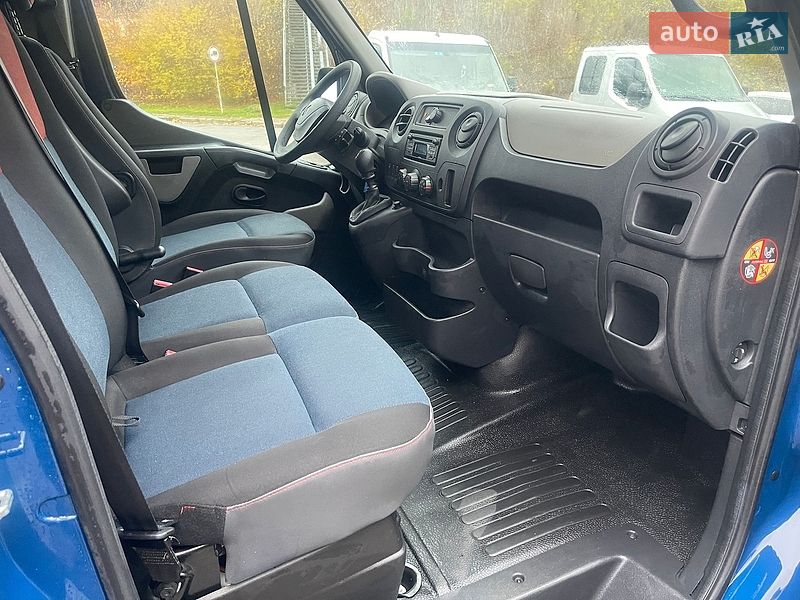 Минивэн Renault Master 2016 в Луцке