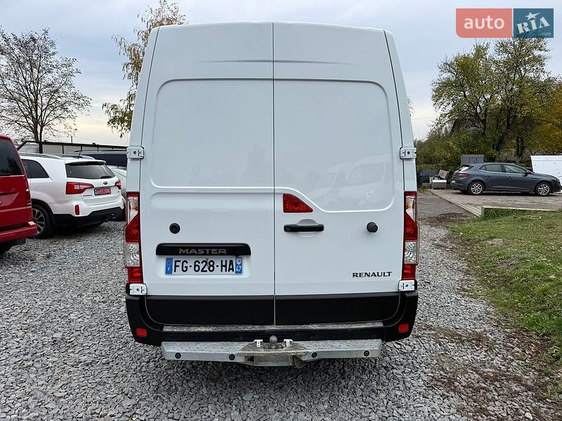 Грузопассажирский фургон Renault Master 2019 в Дубно