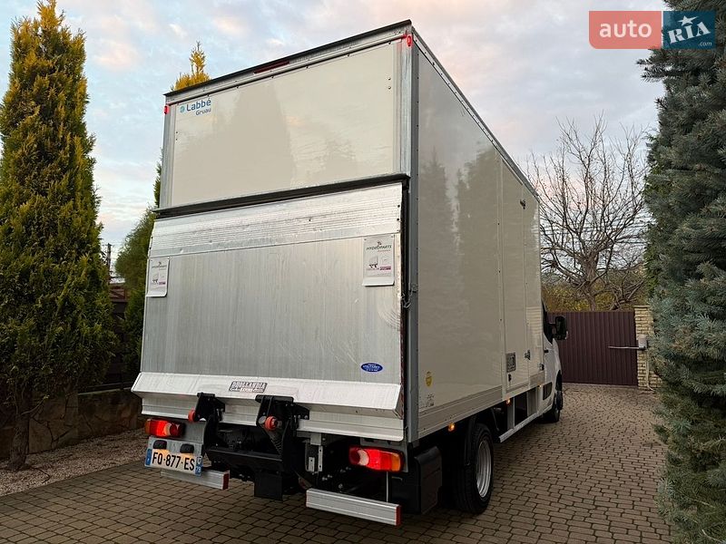 Вантажний фургон Renault Master 2020 в Вінниці