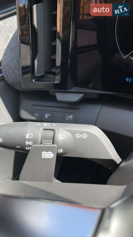 Внедорожник / Кроссовер Renault Megane E-Tech Electric 2022 в Мукачево