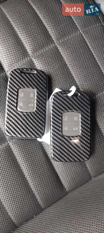 Внедорожник / Кроссовер Renault Megane E-Tech Electric 2022 в Хмельницком