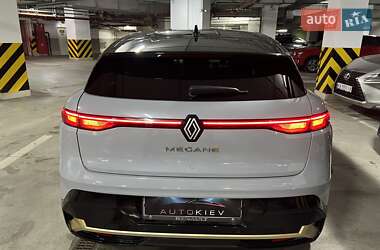 Внедорожник / Кроссовер Renault Megane E-Tech Electric 2022 в Киеве