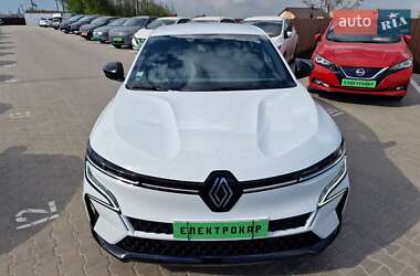 Позашляховик / Кросовер Renault Megane E-Tech Electric 2022 в 