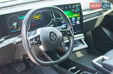 Позашляховик / Кросовер Renault Megane E-Tech Electric 2022 в 