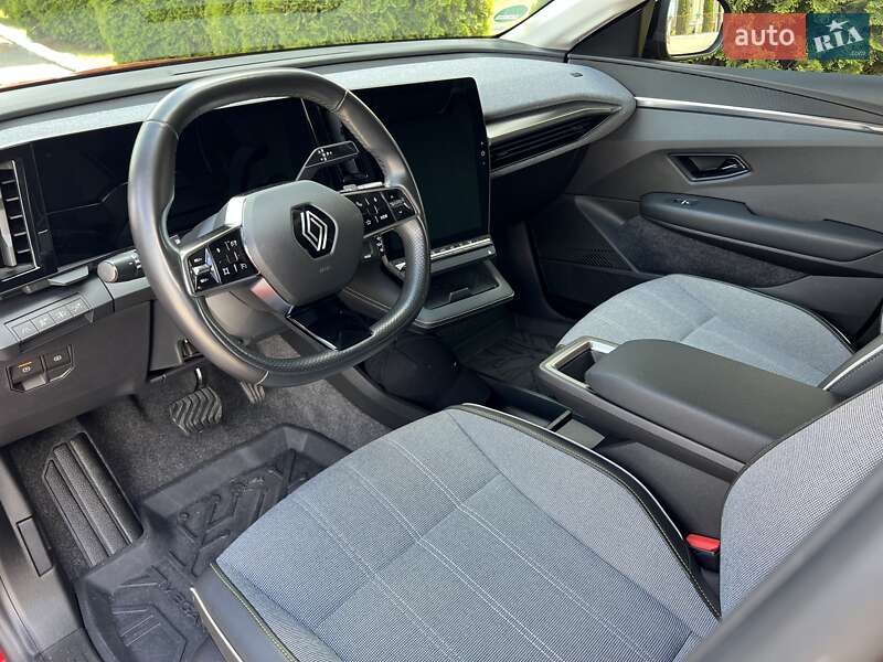 Внедорожник / Кроссовер Renault Megane E-Tech Electric 2022 в Дубно