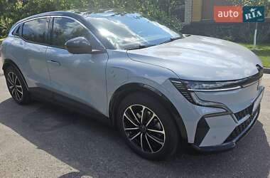Позашляховик / Кросовер Renault Megane E-Tech Electric 2022 в Черкасах