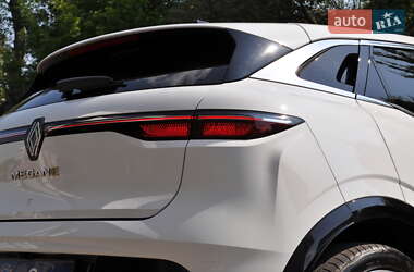 Внедорожник / Кроссовер Renault Megane E-Tech Electric 2023 в 
