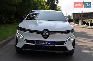 Внедорожник / Кроссовер Renault Megane E-Tech Electric 2023 в 