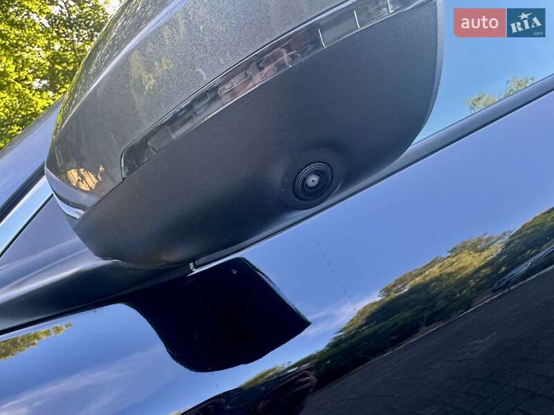 Внедорожник / Кроссовер Renault Megane E-Tech Electric 2023 в Дрогобыче
