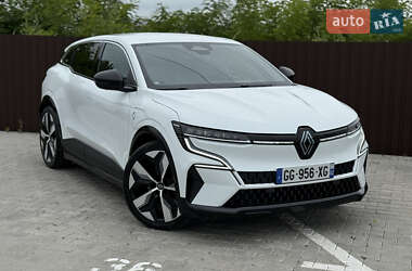 Внедорожник / Кроссовер Renault Megane E-Tech Electric 2022 в 