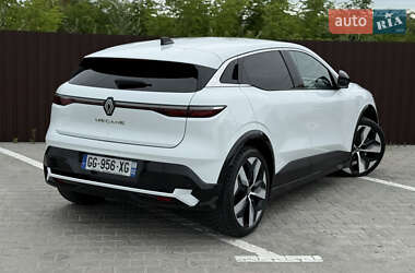 Внедорожник / Кроссовер Renault Megane E-Tech Electric 2022 в 
