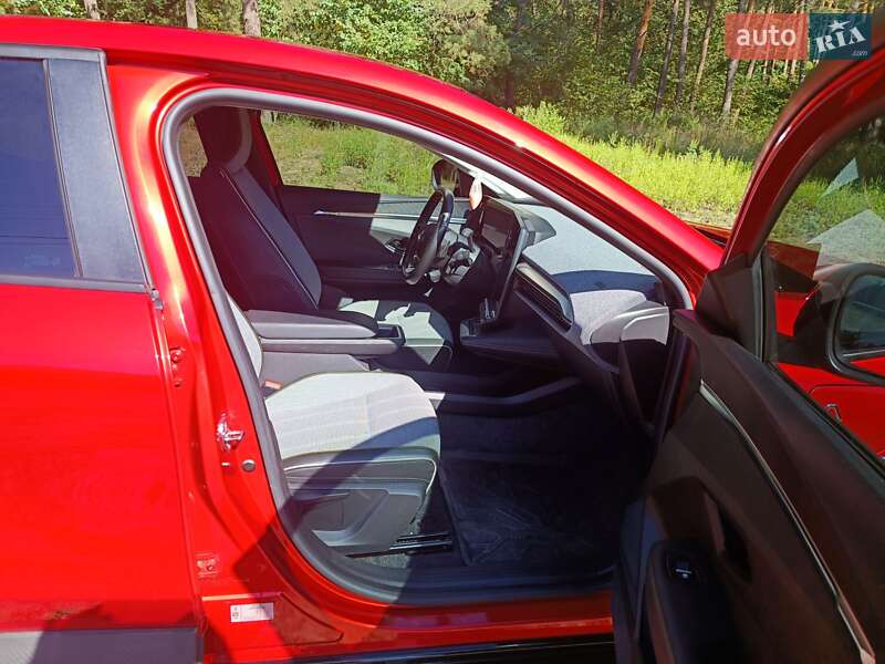 Позашляховик / Кросовер Renault Megane E-Tech Electric 2022 в Полтаві