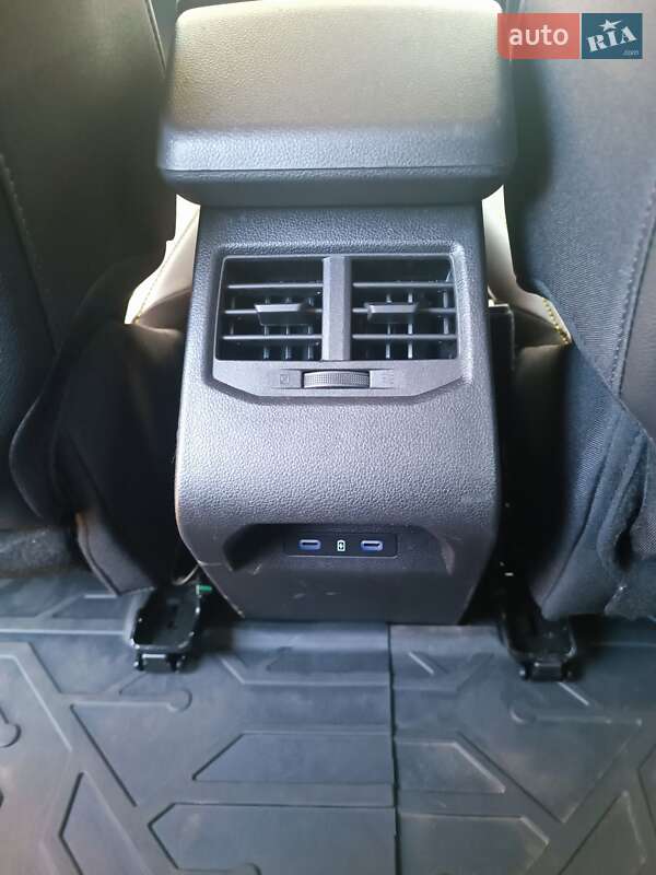 Позашляховик / Кросовер Renault Megane E-Tech Electric 2022 в Полтаві