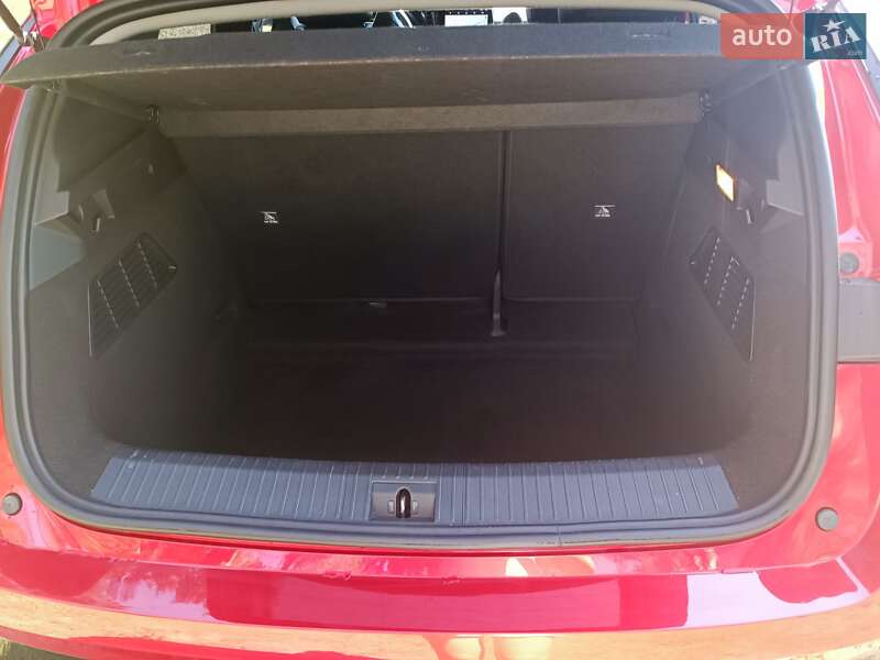 Позашляховик / Кросовер Renault Megane E-Tech Electric 2022 в Полтаві