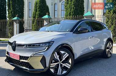 Внедорожник / Кроссовер Renault Megane E-Tech Electric 2022 в Дубно