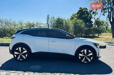 Внедорожник / Кроссовер Renault Megane E-Tech Electric 2023 в 
