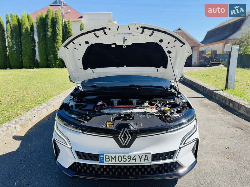 Позашляховик / Кросовер Renault Megane E-Tech Electric 2023 в Лохвиці