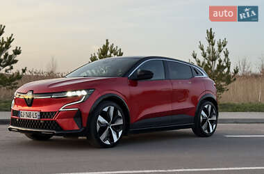 Внедорожник / Кроссовер Renault Megane E-Tech Electric 2022 в 