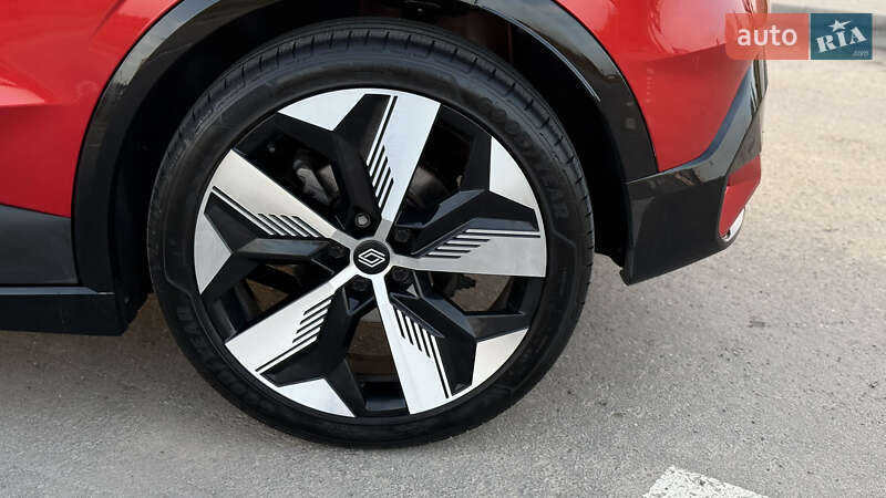 Внедорожник / Кроссовер Renault Megane E-Tech Electric 2022 в Ровно