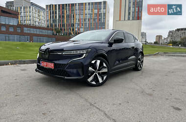 Renault Megane E-Tech Electric 2022 Renault Megane E-Tech Electric 2022