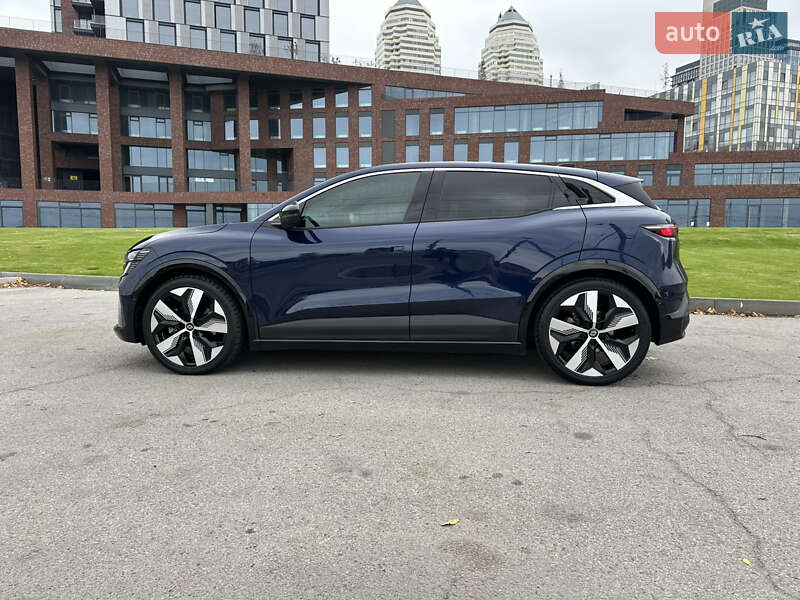 Внедорожник / Кроссовер Renault Megane E-Tech Electric 2022 в Днепре