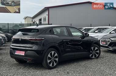 Внедорожник / Кроссовер Renault Megane E-Tech Electric 2022 в 
