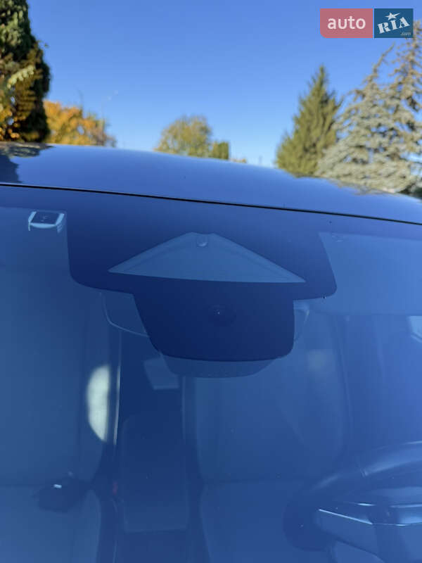 Позашляховик / Кросовер Renault Megane E-Tech Electric 2023 в Дубні фото 11 Позашляховик / Кросовер Renault Megane E-Tech Electric 2023 в Дубні