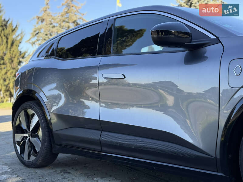 Позашляховик / Кросовер Renault Megane E-Tech Electric 2023 в Дубні фото 24 Позашляховик / Кросовер Renault Megane E-Tech Electric 2023 в Дубні